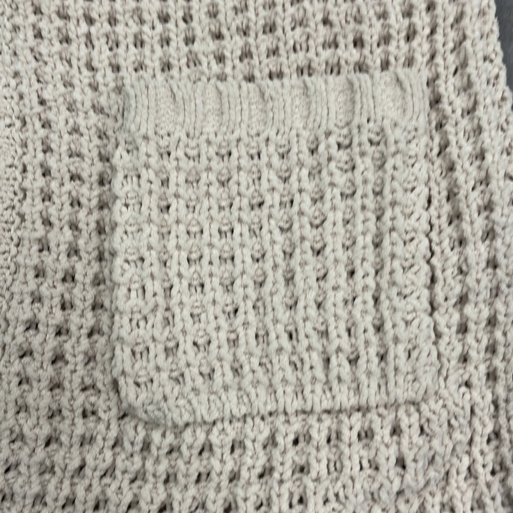 Medium moon and madison cream cardigan sweater - Picture 4 of 10